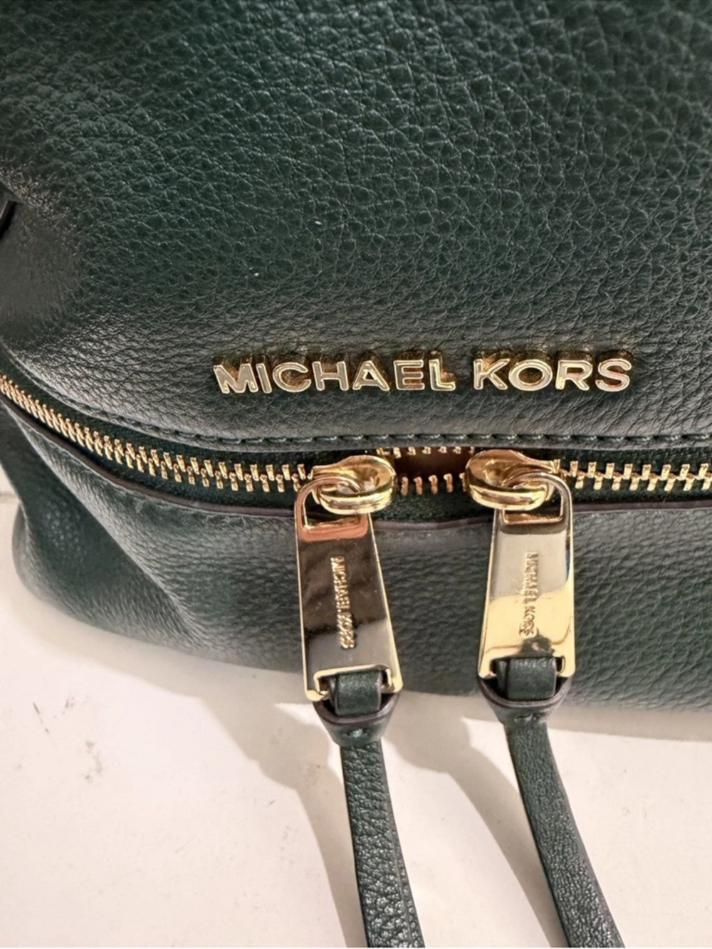 Michael Kors Green Pebbled Leather Backpack Gold Hardware Zipper Inner pocket - Picture 2 of 10
